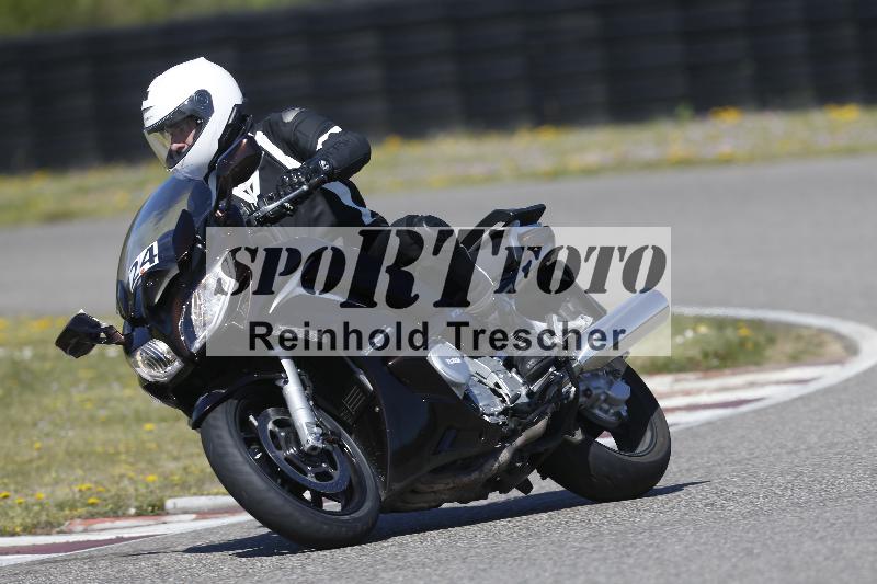 /05 07.04.2026 Cornu Master School ADR/Gruppe rot/24